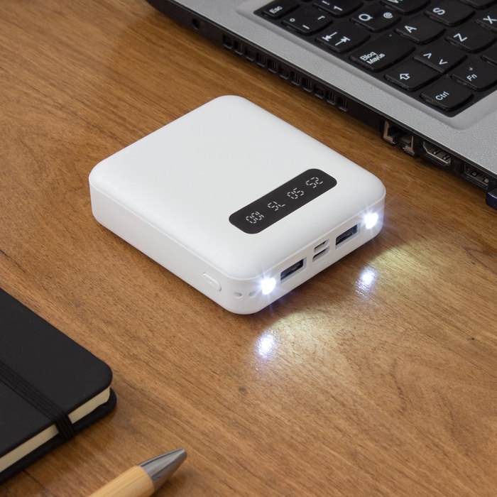 EC750 POWERBANK MULTIPUERTO "CONNECTICUT"