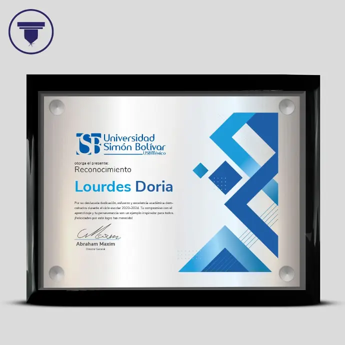 REC-04-P Reconocimiento de acrílico transparente con base de madera ,placa de aluminio y 4 chapetones. (Base Chapa, Placa de aluminio tono plata SUB)