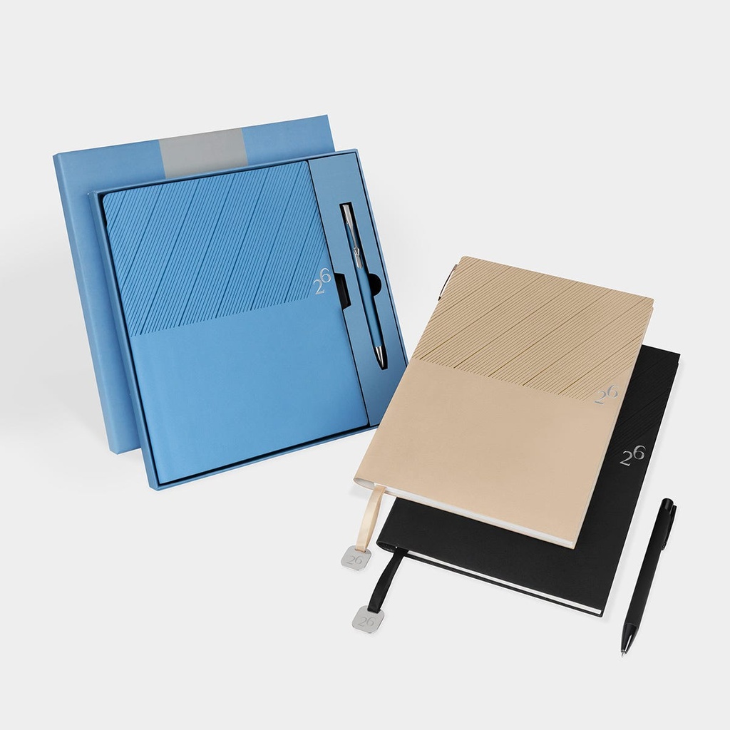 AGCS 026 AGENDA SEMANAL CLÁSICA 2026 (Grabado láser, Beige)